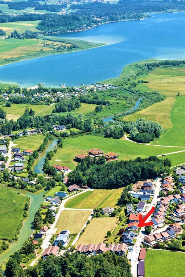 Haus Am Weinberg II Apartment Seekirchen am Wallersee Bagian luar foto