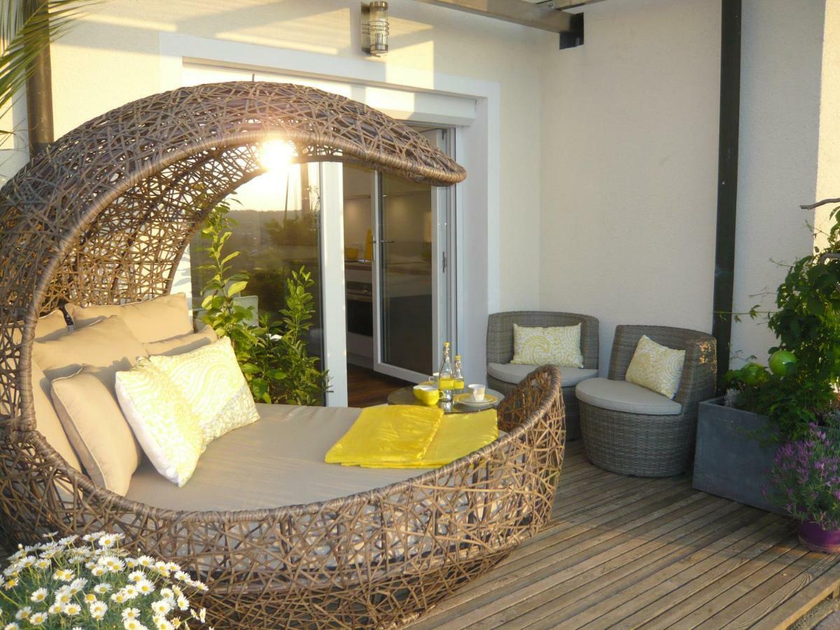 Haus Am Weinberg II Apartment Seekirchen am Wallersee Bagian luar foto