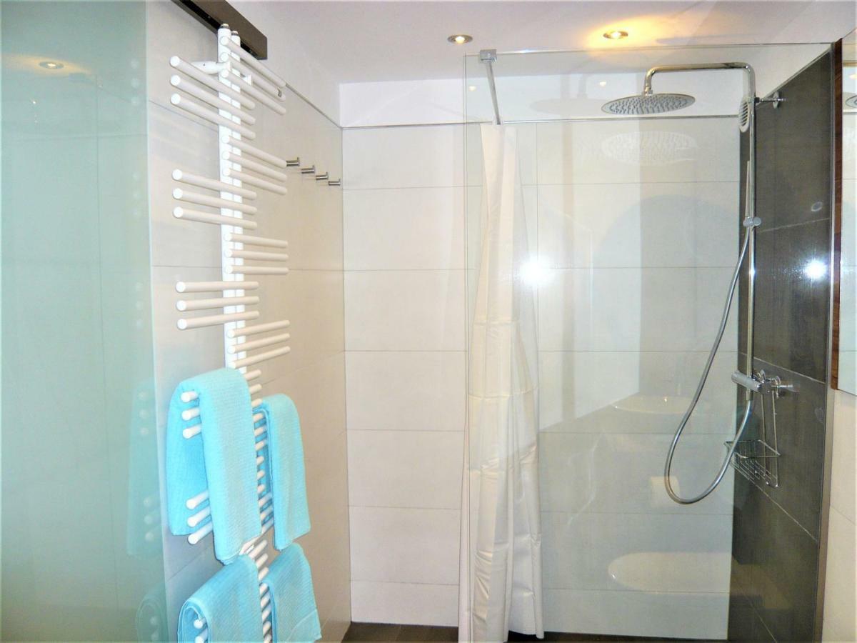 Haus Am Weinberg II Apartment Seekirchen am Wallersee Bagian luar foto